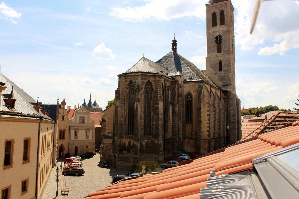 Café Havlíček Penzion Kutná Hora Exterior foto